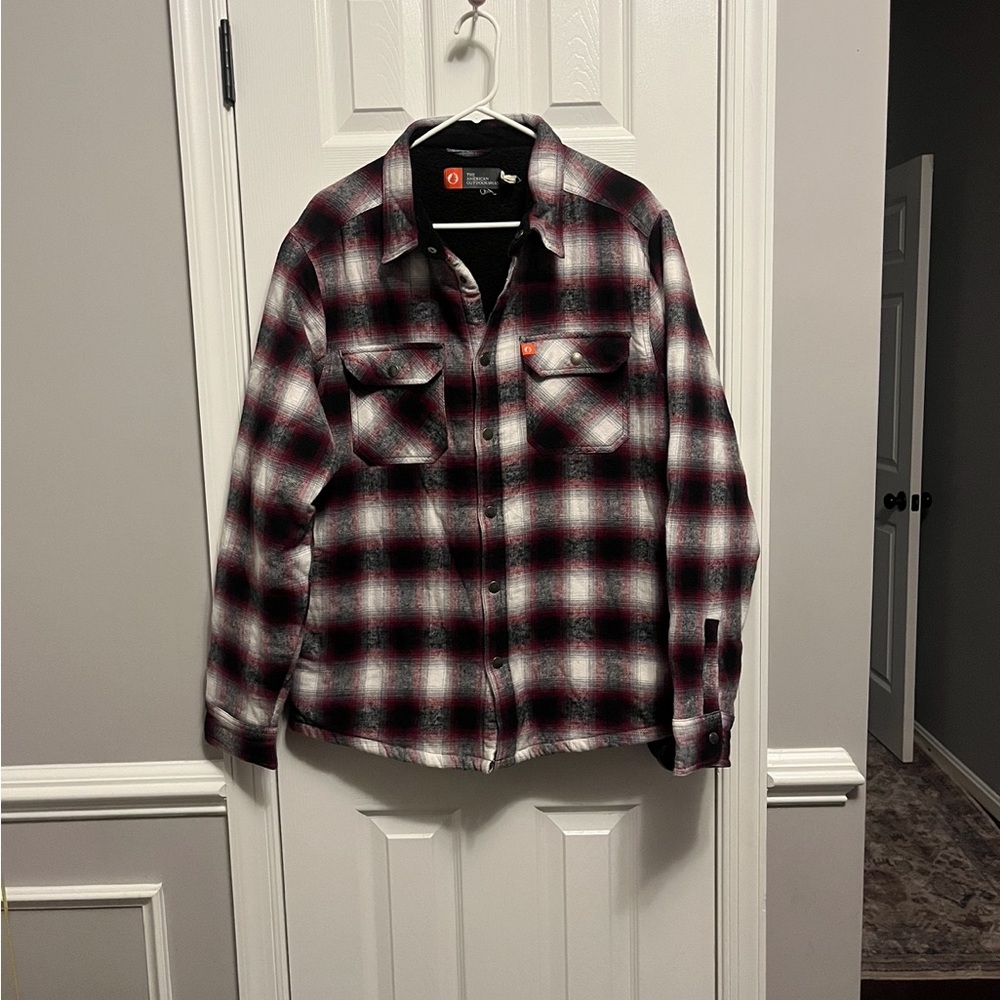 The American Outdoorsman Men's Sherpa Plaid Flannel Long Sleeve‎ Large